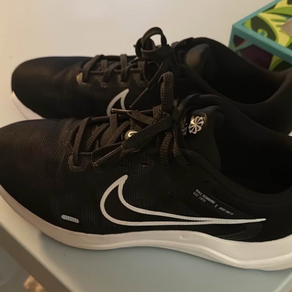 Nike women’s